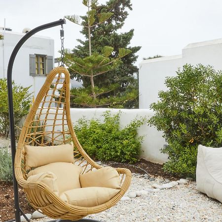 Romantica Suites Науса Екстериор снимка