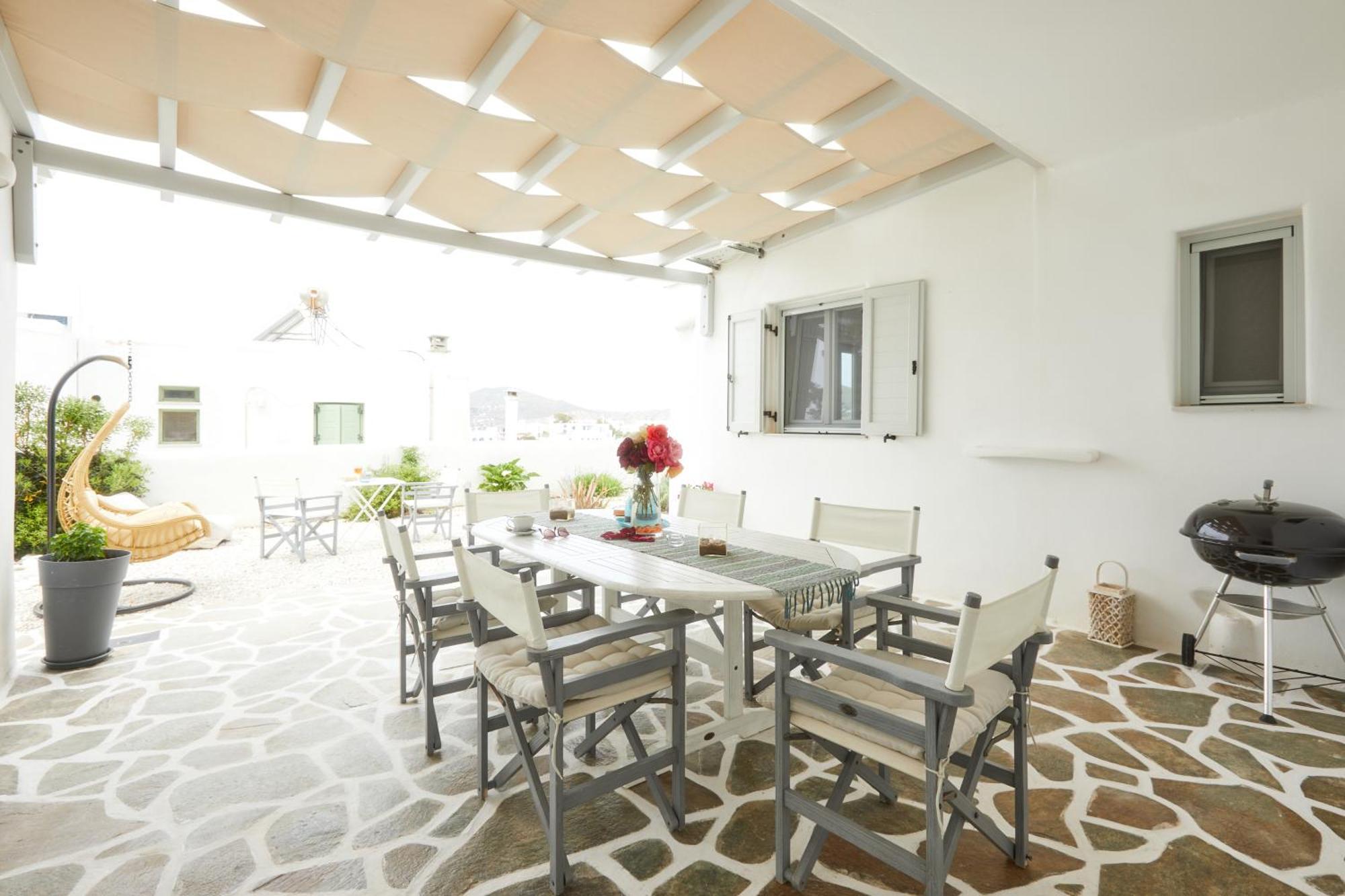 Romantica Suites Науса Екстериор снимка