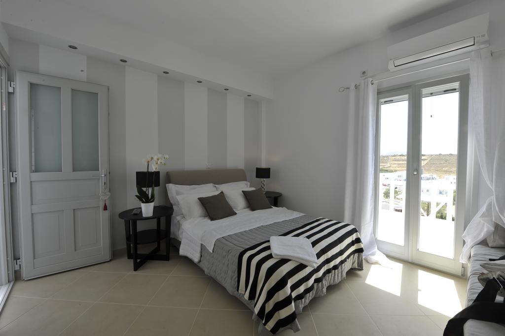 Romantica Suites Науса Стая снимка