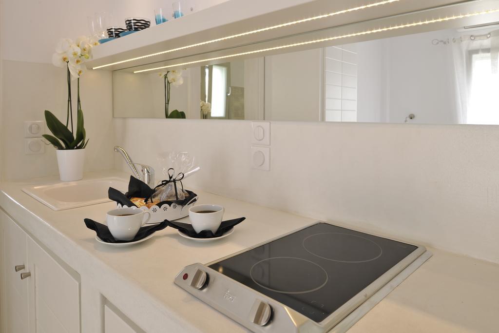 Romantica Suites Науса Стая снимка